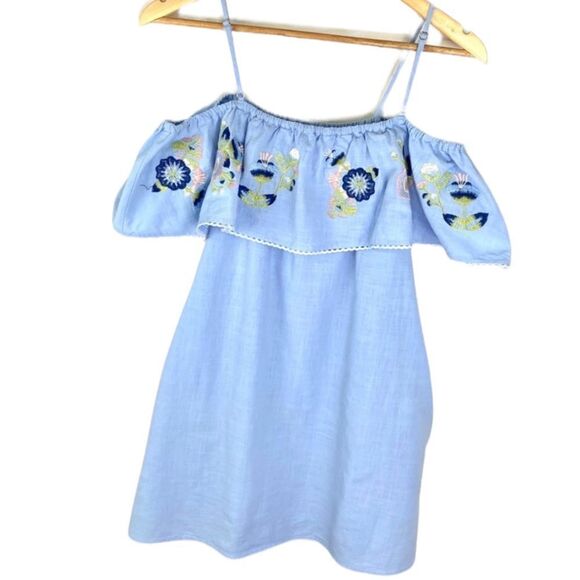 Loveriche chambray offshoulder ruffle dress with floral embroidery size small - Picture 1 of 5